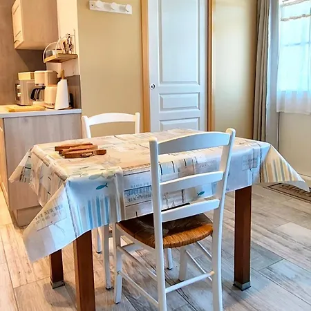 Semesterbostad Le Sweet-home Proche De La